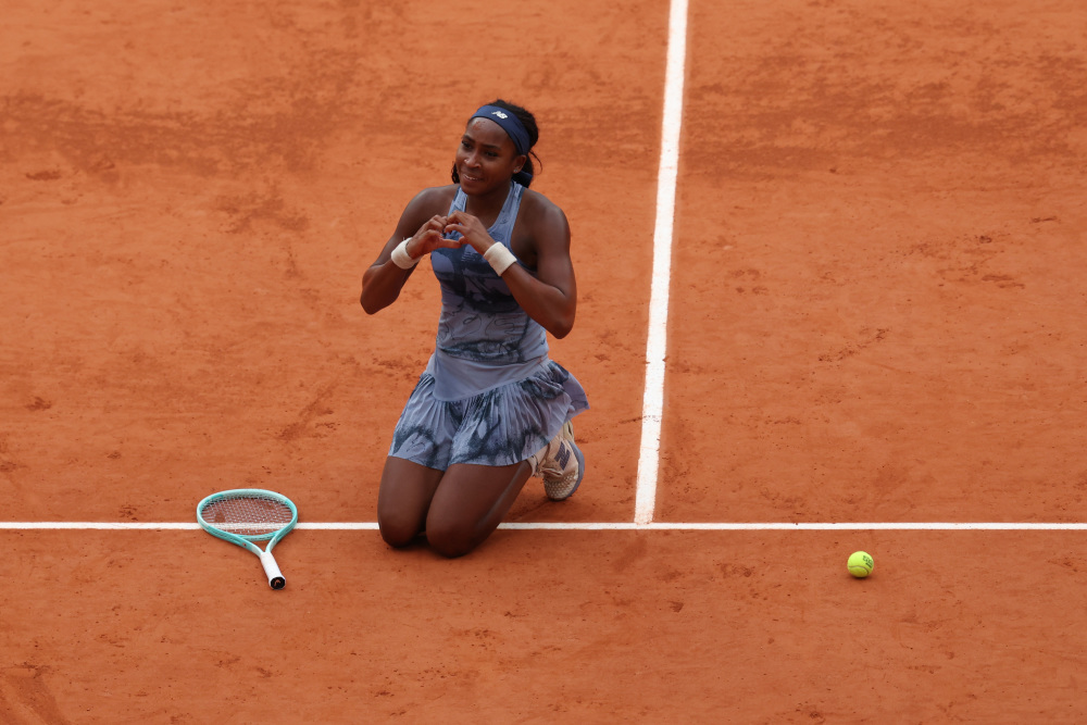 在万众瞩目 在万众瞩目