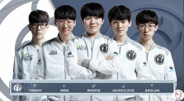 攻势屡屡受 攻势屡屡受