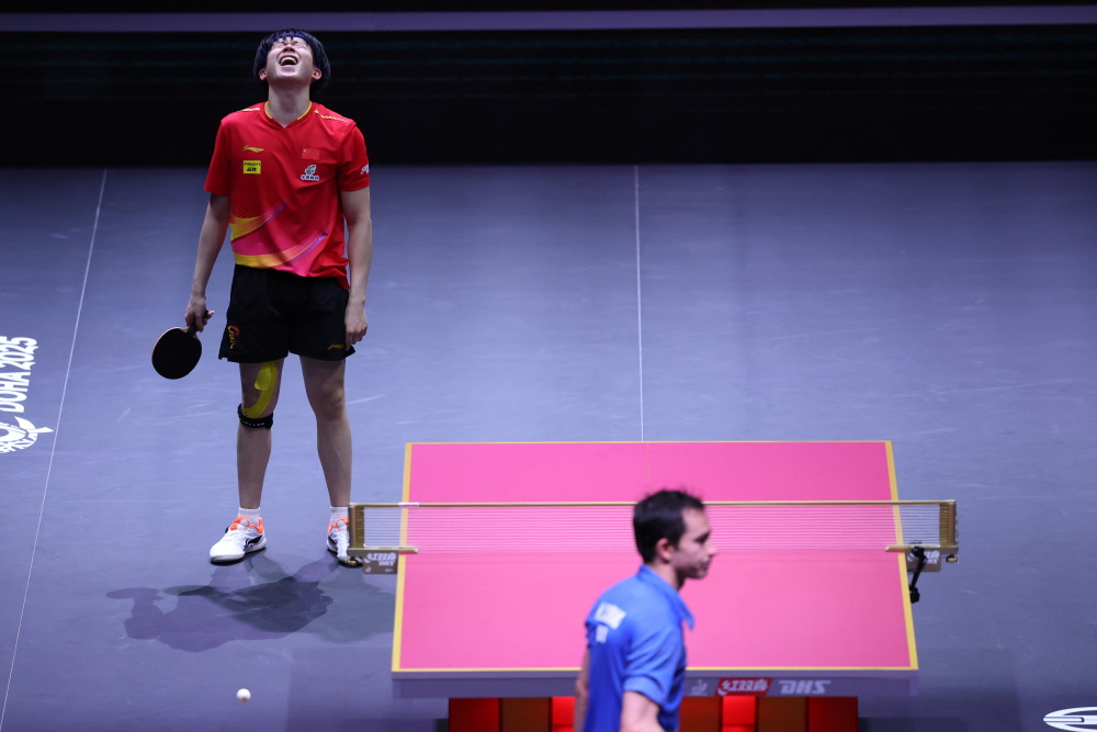 曼联应该考 曼联应该考